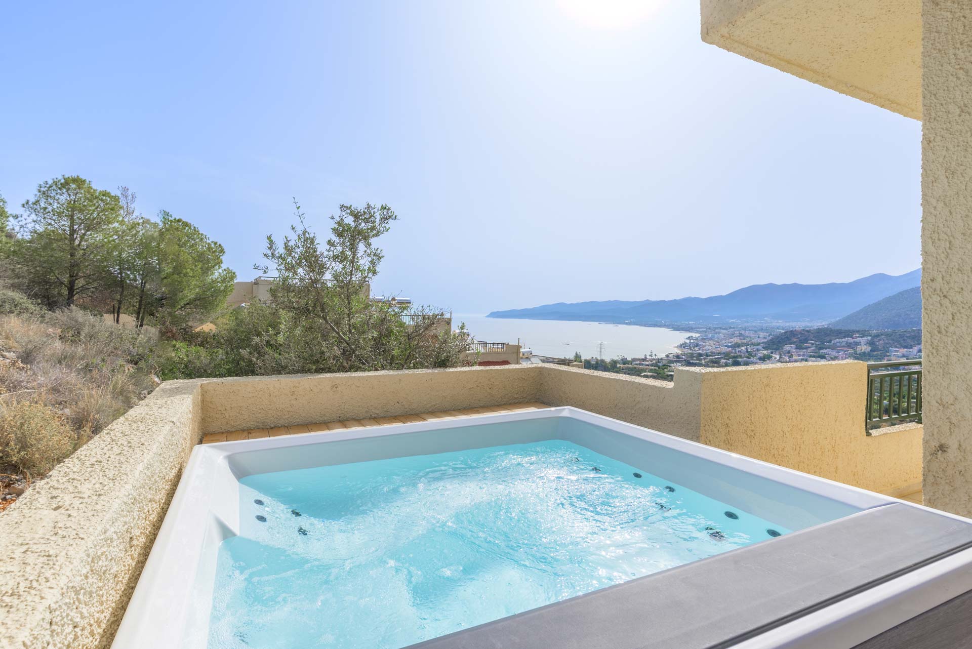 Blue Horizon Apartments 1